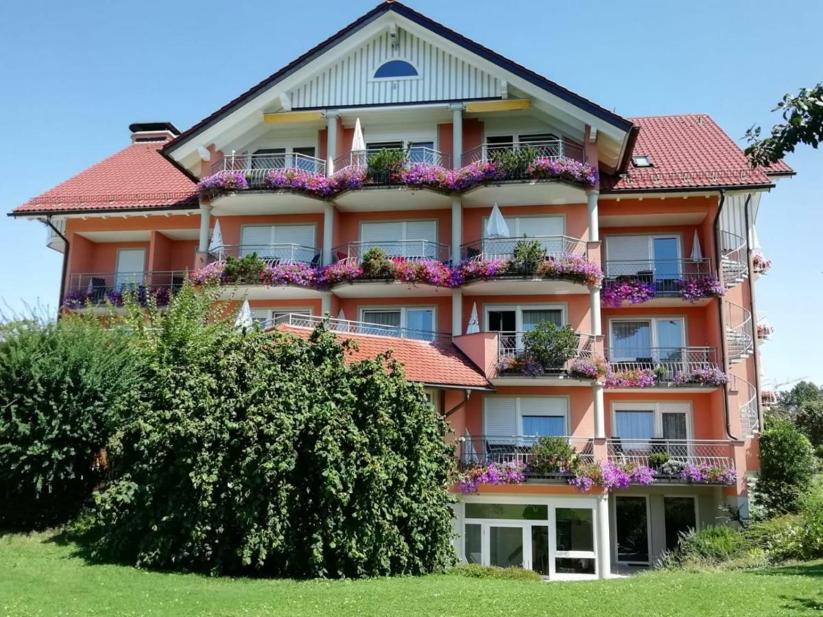 Hotel-Restaurant Walserhof Wasserburg Exteriör bild